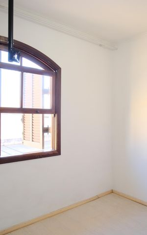 Casa à venda com 126m², 3 quartos e 4 vagasQuarto 2