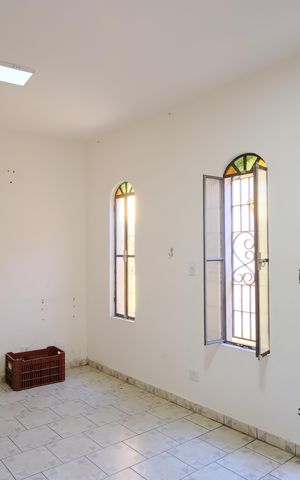 Casa à venda com 126m², 3 quartos e 4 vagasSuíte de serviço