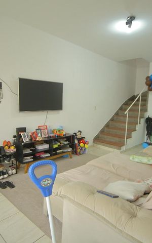 Casa à venda com 125m², 2 quartos e 1 vagaSala