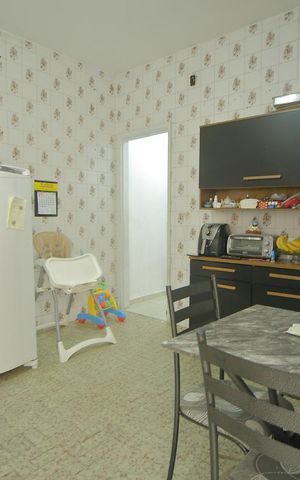 Casa à venda com 125m², 2 quartos e 1 vagaCozinha 