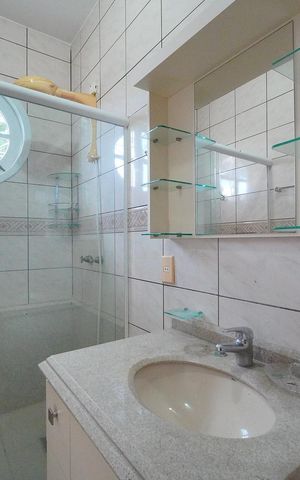 Casa para alugar com 350m², 5 quartos e 4 vagasBanheiro da Suíte 1