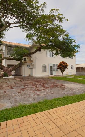 Casa para alugar com 350m², 5 quartos e 4 vagasÁrea externa