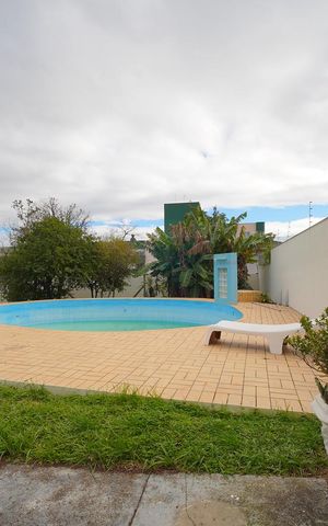 Casa para alugar com 350m², 5 quartos e 4 vagasPiscina