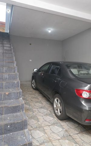 Casa à venda com 116m², 3 quartos e 2 vagasGaragem