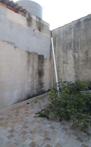 Casa à venda com 116m², 3 quartos e 2 vagasCobertura