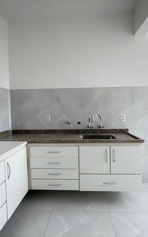 Apartamento para alugar com 78m², 2 quartos e sem vagaCozinha