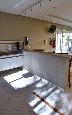 Casa de condomínio à venda com 388m², 3 quartos e 6 vagasÁrea comum - Salão de festas