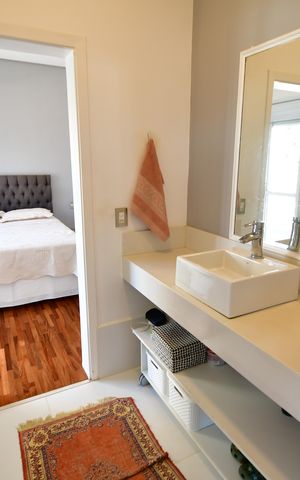 Casa de condomínio à venda com 388m², 3 quartos e 6 vagasBanheiro Suíte