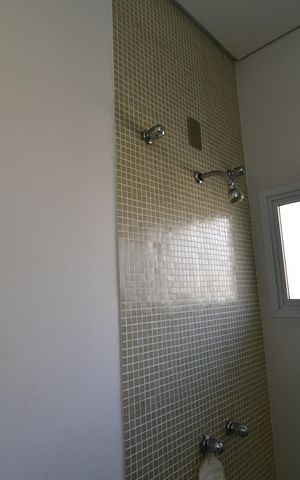 Casa de condomínio à venda com 388m², 3 quartos e 6 vagasBanheiro