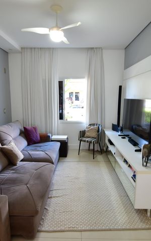 Casa de condomínio à venda com 388m², 3 quartos e 6 vagasSala