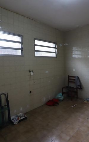 Casa para alugar com 80m², 2 quartos e 10 vagasCozinha