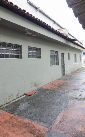 Casa para alugar com 80m², 2 quartos e 10 vagasGaragem