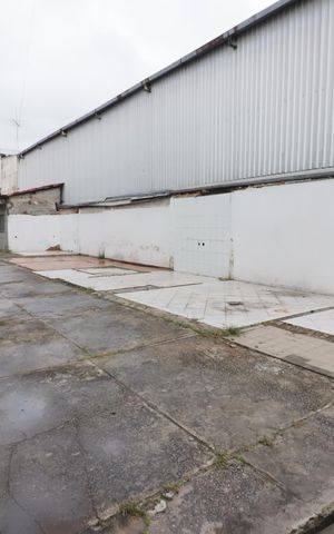 Casa para alugar com 80m², 2 quartos e 10 vagasGaragem