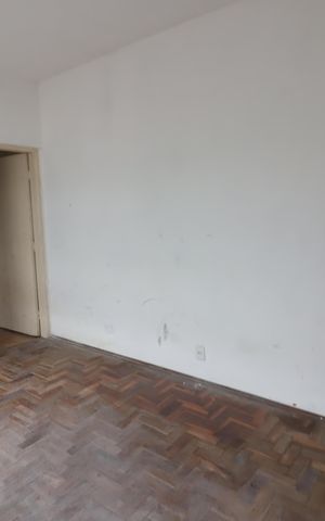 Casa para alugar com 80m², 2 quartos e 10 vagasSala