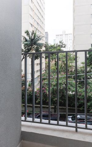 Apartamento à venda com 31m², 1 quarto e 1 vaga Apartamento à venda com 31m², 1 quarto e 1 vagaVaranda