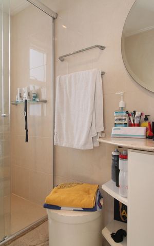 Apartamento à venda com 263m², 3 quartos e 4 vagasBanheiro da Suíte 3