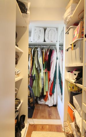 Apartamento à venda com 263m², 3 quartos e 4 vagasCloset da suíte 2