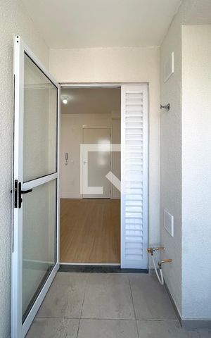 Apartamento à venda com 29m², 2 quartos e sem vaga Apartamento à venda com 29m², 2 quartos e sem vagaVaranda