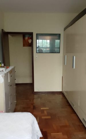 Casa à venda com 224m², 3 quartos e 2 vagas Casa à venda com 224m², 3 quartos e 2 vagasÁrea de serviço