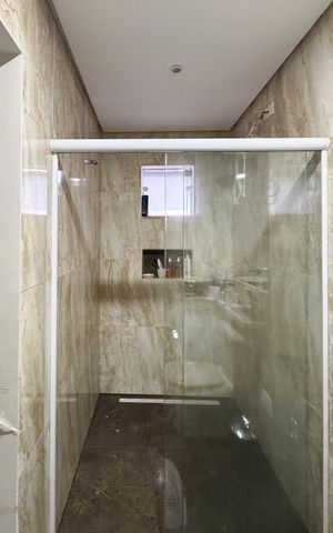 Casa para alugar com 220m², 3 quartos e 2 vagas Casa para alugar com 220m², 3 quartos e 2 vagasBanheiro - Suíte