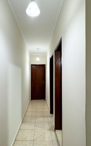 Casa para alugar com 220m², 3 quartos e 2 vagas Casa para alugar com 220m², 3 quartos e 2 vagasAcesso - Quartos