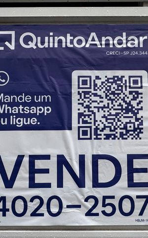 Casa para alugar com 220m², 3 quartos e 2 vagas Casa para alugar com 220m², 3 quartos e 2 vagasPlaca
