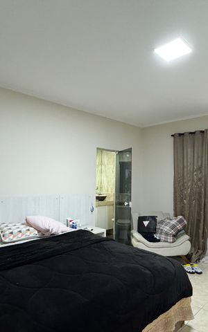 Casa para alugar com 220m², 3 quartos e 2 vagas Casa para alugar com 220m², 3 quartos e 2 vagasSuíte