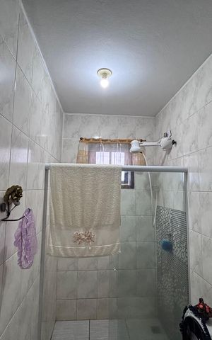 Casa de condomínio à venda com 290m², 3 quartos e 1 vaga Casa de condomínio à venda com 290m², 3 quartos e 1 vagaBanheiro do Quarto 1
