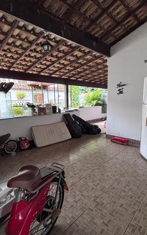 Casa de condomínio à venda com 290m², 3 quartos e 1 vaga Casa de condomínio à venda com 290m², 3 quartos e 1 vagaÁrea externa
