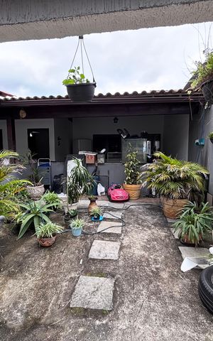 Casa de condomínio à venda com 290m², 3 quartos e 1 vaga Casa de condomínio à venda com 290m², 3 quartos e 1 vagaÁrea externa