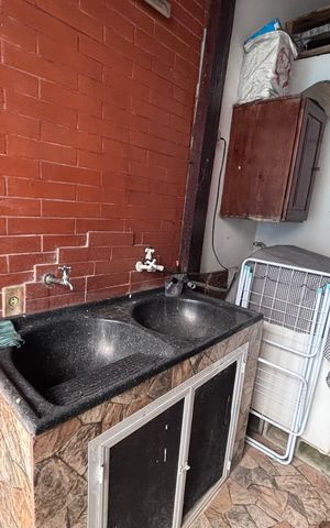 Casa de condomínio à venda com 290m², 3 quartos e 1 vaga Casa de condomínio à venda com 290m², 3 quartos e 1 vagaÁrea de Serviço