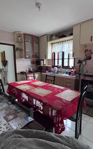 Casa de condomínio à venda com 290m², 3 quartos e 1 vaga Casa de condomínio à venda com 290m², 3 quartos e 1 vagaCozinha