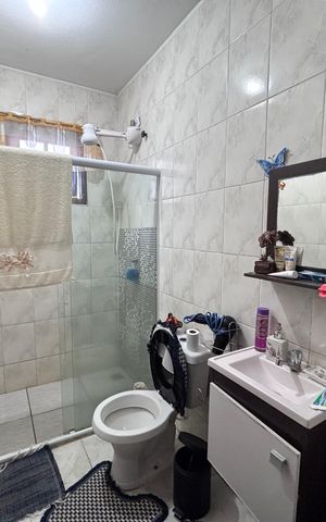 Casa de condomínio à venda com 290m², 3 quartos e 1 vaga Casa de condomínio à venda com 290m², 3 quartos e 1 vagaBanheiro do Quarto 1
