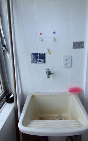Apartamento para alugar com 65m², 2 quartos e 1 vagaÁrea de Serviço