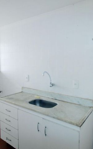 Apartamento para alugar com 65m², 2 quartos e 1 vagaCozinha
