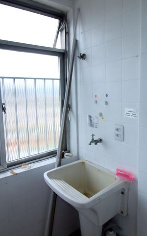 Apartamento para alugar com 65m², 2 quartos e 1 vagaÁrea de Serviço