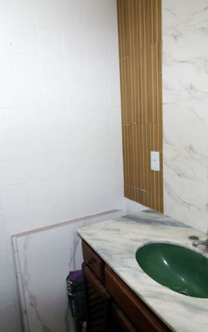 Apartamento para alugar com 65m², 2 quartos e 1 vagaBanheiro