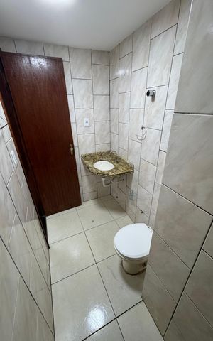 Apartamento à venda com 98m², 2 quartos e 1 vaga Apartamento à venda com 98m², 2 quartos e 1 vagaBanheiro da Suíte