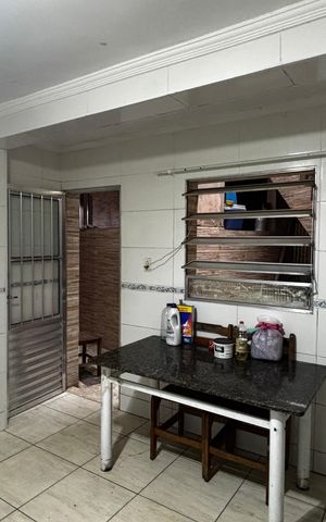 Casa para alugar com 65m², 2 quartos e sem vaga Casa para alugar com 65m², 2 quartos e sem vagaCozinha