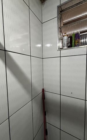Casa para alugar com 65m², 2 quartos e sem vaga Casa para alugar com 65m², 2 quartos e sem vagaBanheiro