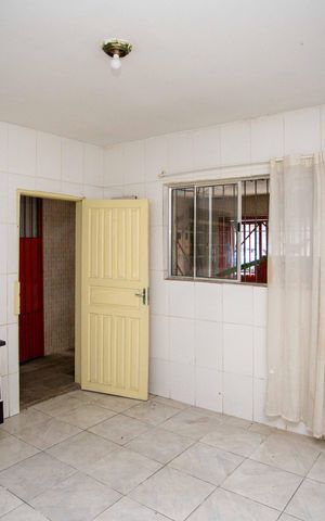 Casa à venda com 30m², 2 quartos e 2 vagasCozinha