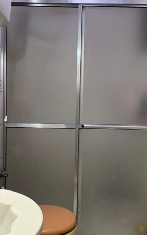 Casa para alugar com 150m², 2 quartos e 2 vagasBanheiro
