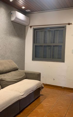 Casa para alugar com 150m², 2 quartos e 2 vagasSala
