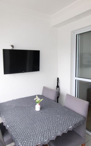 Apartamento à venda com 45m², 2 quartos e 1 vagaSala / Cozinha - Varanda