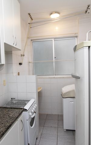 Apartamento à venda com 55m², 2 quartos e 2 vagasCozinha e Área de Serviço