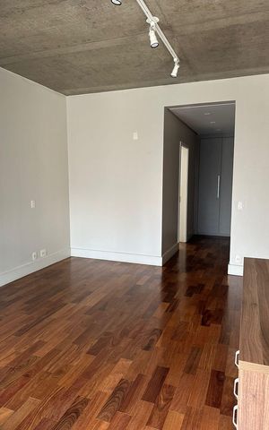 Apartamento à venda com 92m², 1 quarto e 2 vagas Apartamento à venda com 92m², 1 quarto e 2 vagasQuarto