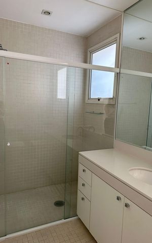 Apartamento à venda com 92m², 1 quarto e 2 vagas Apartamento à venda com 92m², 1 quarto e 2 vagasBanheiro