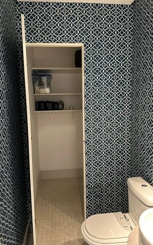 Apartamento à venda com 92m², 1 quarto e 2 vagas Apartamento à venda com 92m², 1 quarto e 2 vagasBanheiro