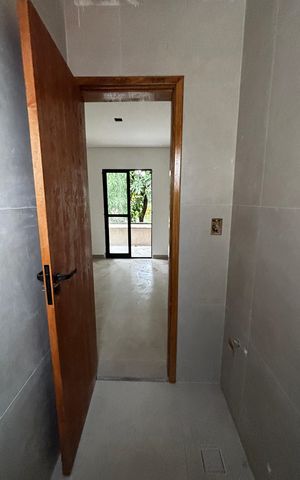 Apartamento à venda com 140m², 2 quartos e 2 vagasBanheiro da Suíte