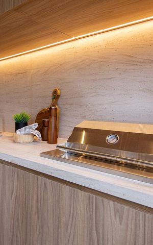 Apartamento à venda com 121m², 3 quartos e 2 vagas Apartamento à venda com 121m², 3 quartos e 2 vagasCozinha